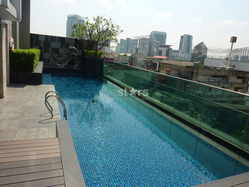nice fully furnished 2 bedroom located in a quiet street near BTS Prakhanong., photo 7