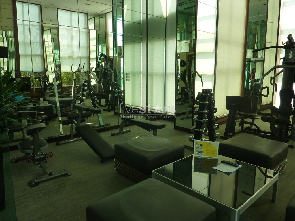 nice fully furnished 2 bedroom located in a quiet street near BTS Prakhanong., photo 9