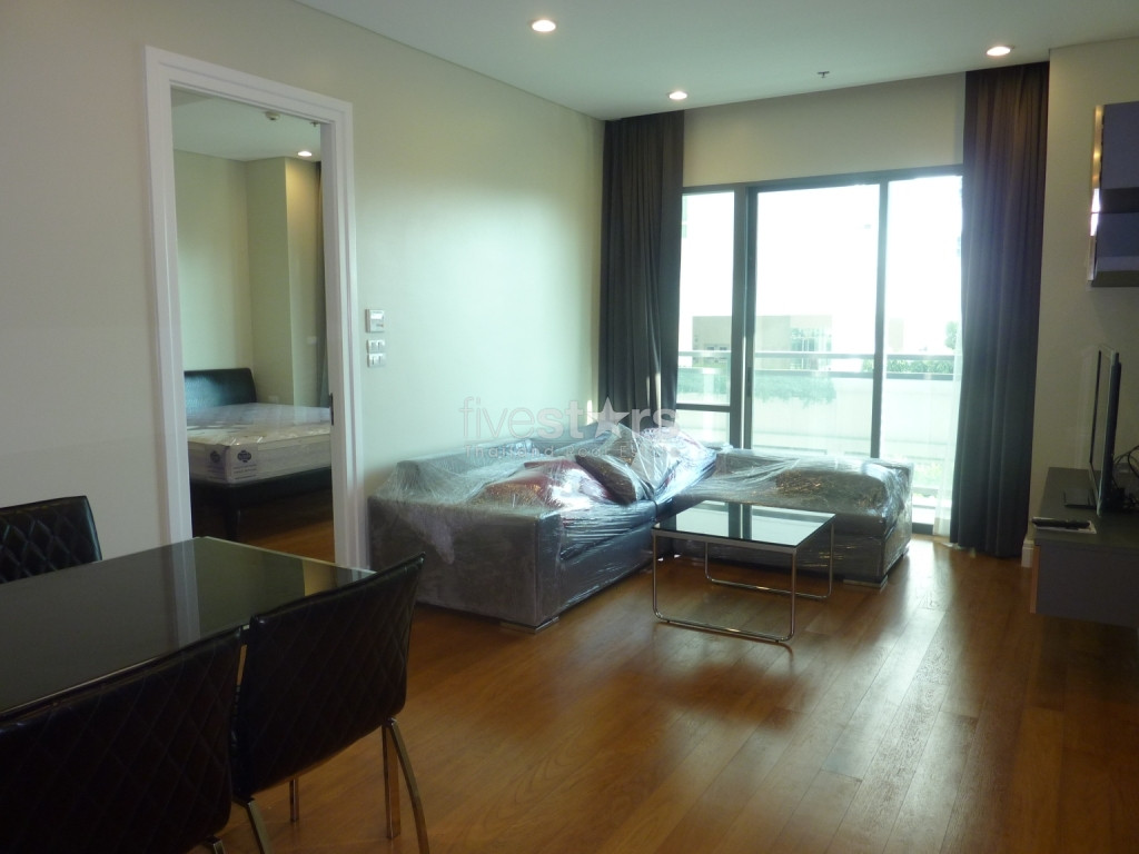 Nice 2 bedroom for rent near BTS Prom Phong, photo 2