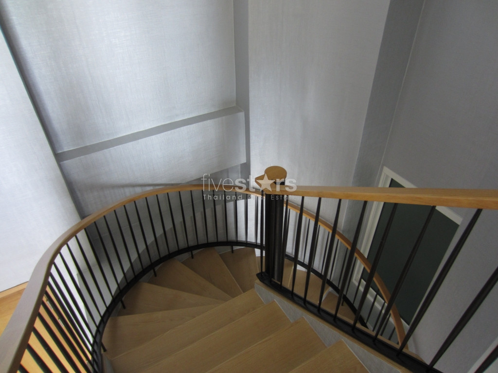 in Bangkok, a nice duplex type with 2 bedrooms, photo 9