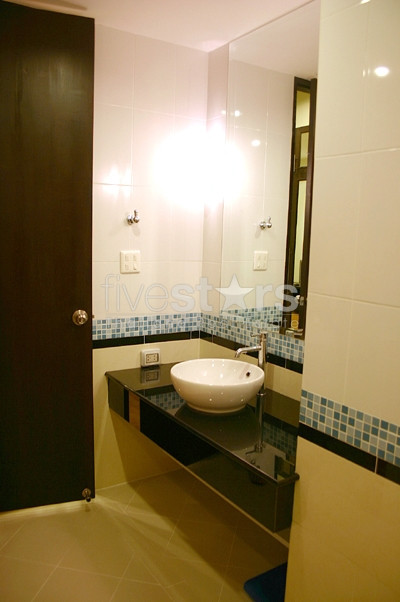 Appartement 2 chambres sur Sukhumvit pres des stations de BTS et de MRT, photo 8