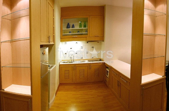Appartement 2 chambres sur Sukhumvit pres des stations de BTS et de MRT, photo 4