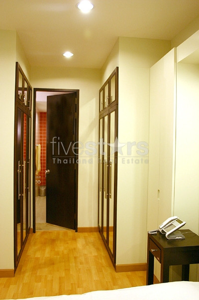Appartement 2 chambres sur Sukhumvit pres des stations de BTS et de MRT, photo 6