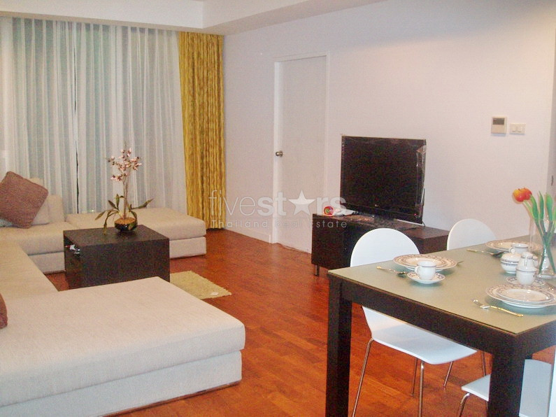 Appartement d’une chambre proche station BTS Phrom Phong, photo 2