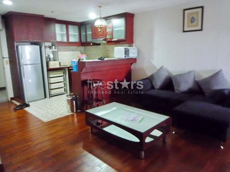 appartement avec 2 chambres proche BTS Prompong, photo 3