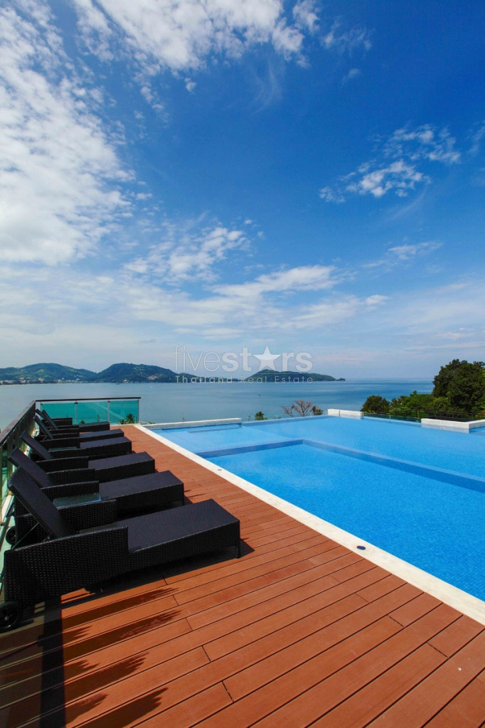 Superb sea view apartment for sale overlooking Patong bay