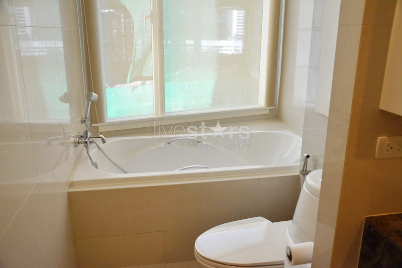 Appartement moderne 2 chambres quartier Phromphong, photo 7