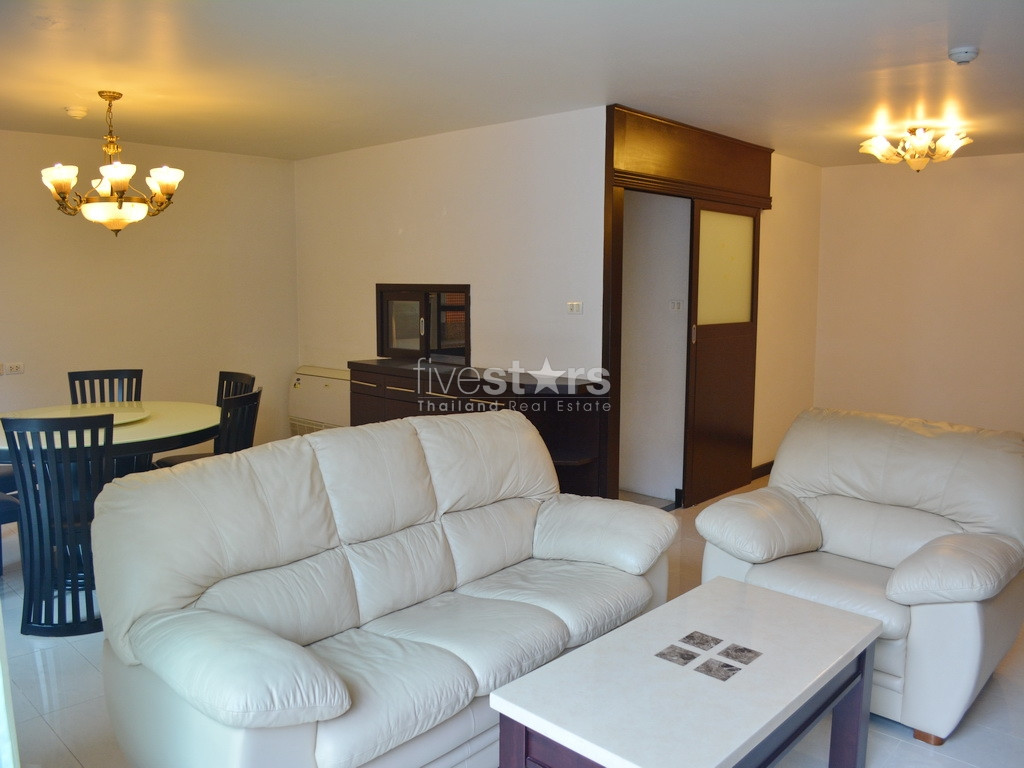 Grand appartement 2 chambres proche BTS Ekamai