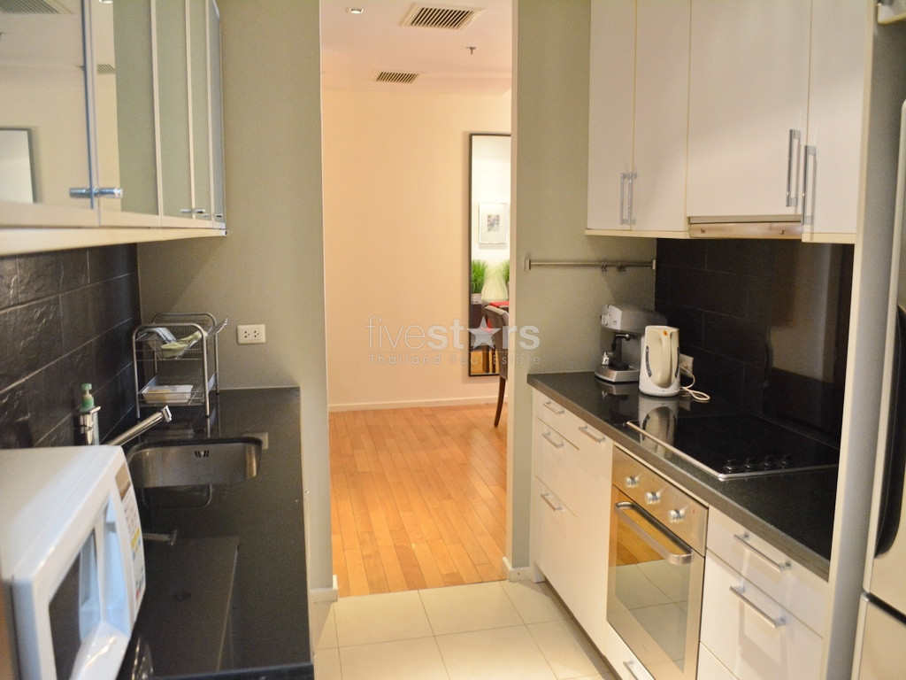 Appartement 2 chambres à louer à 300 mètres du BTS Asoke, photo 4