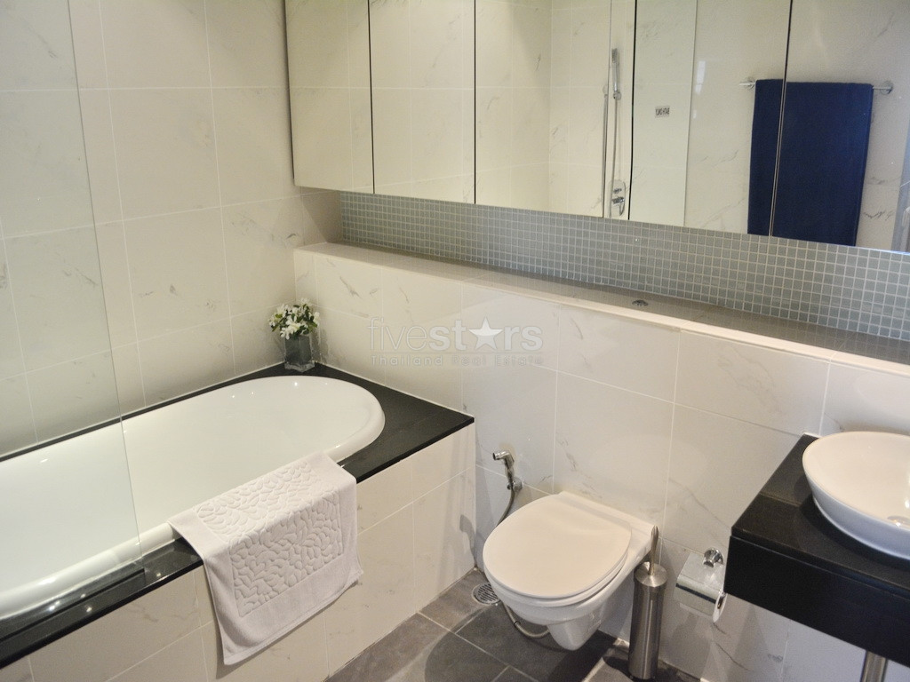 Appartement 2 chambres à louer à 300 mètres du BTS Asoke, photo 9