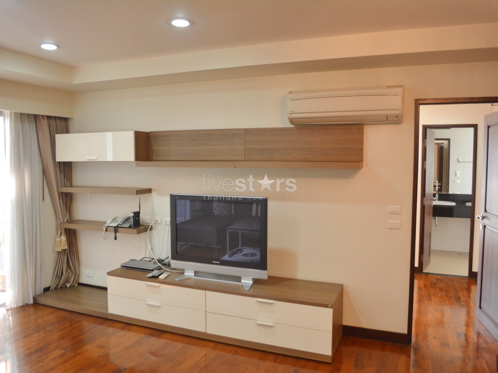 3 bedroom condo for rent on Asoke, photo 3
