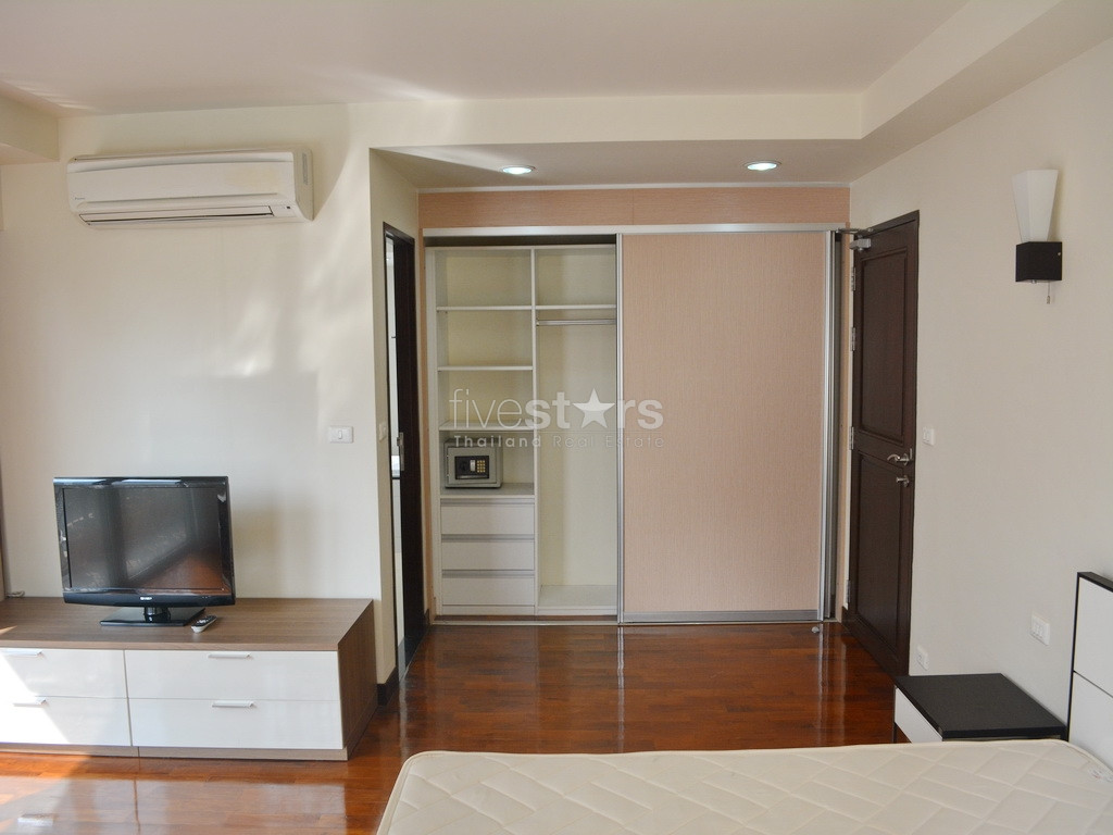 3 bedroom condo for rent on Asoke, photo 7