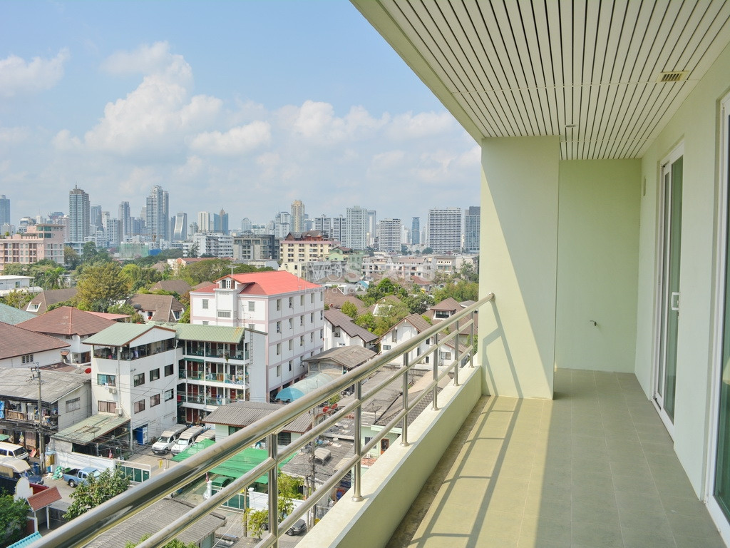 appartements spacieux et moderne avec 3 chambres