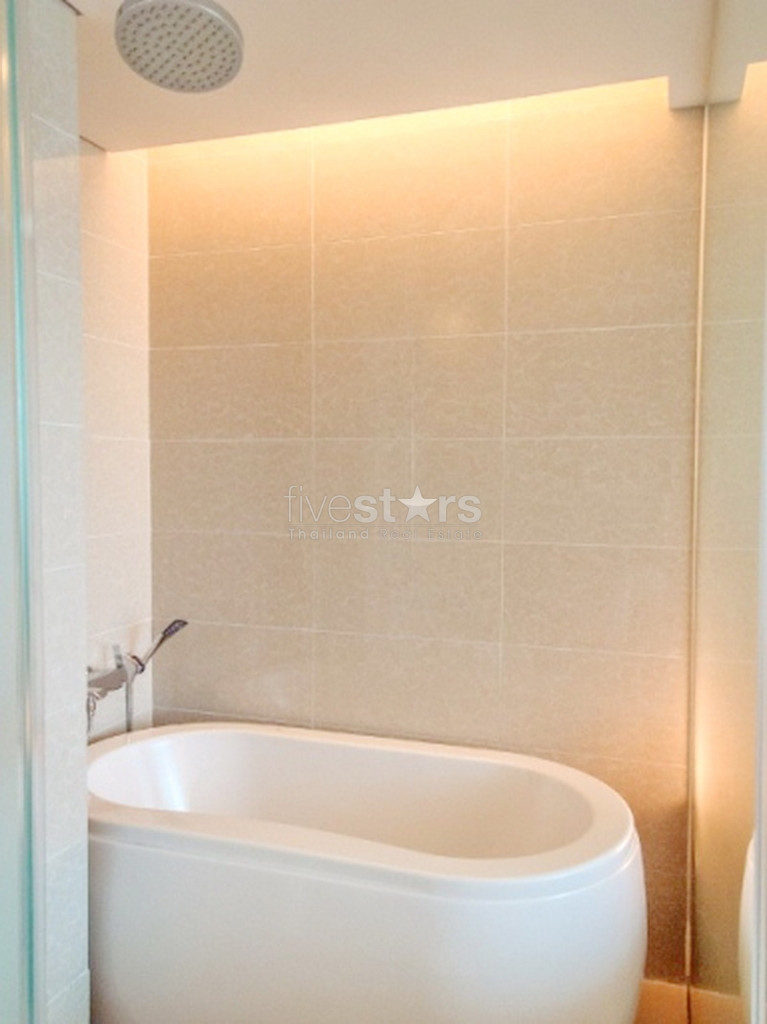 Appartement meublé 1 chambre proche BTS Promphong, photo 8