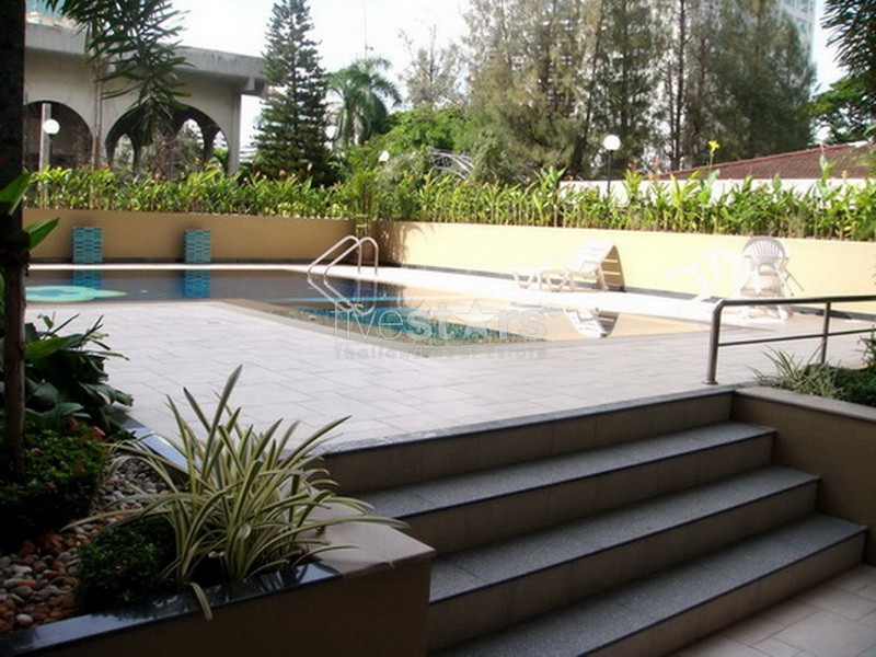 2 bedroom low rise condominium for rent close to BTS Prompong, photo 9