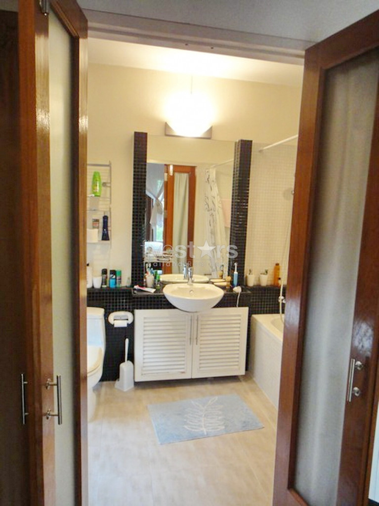 3 bedroom private house with garden in Ekamai area, photo 14
