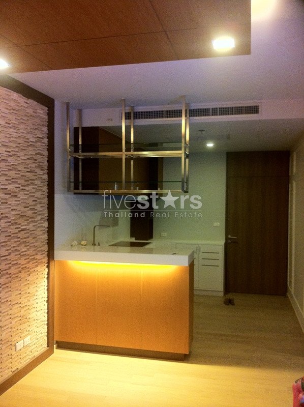 Beautiful One Bedroom located on Sukhumvit 26, photo 4