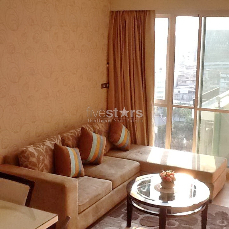 Condo de 2 chambres à vendre près de la station Thong Lo BTS