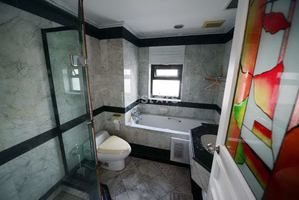 Grand appartement 2 chambres bien situé sur Suan Plu, photo 9
