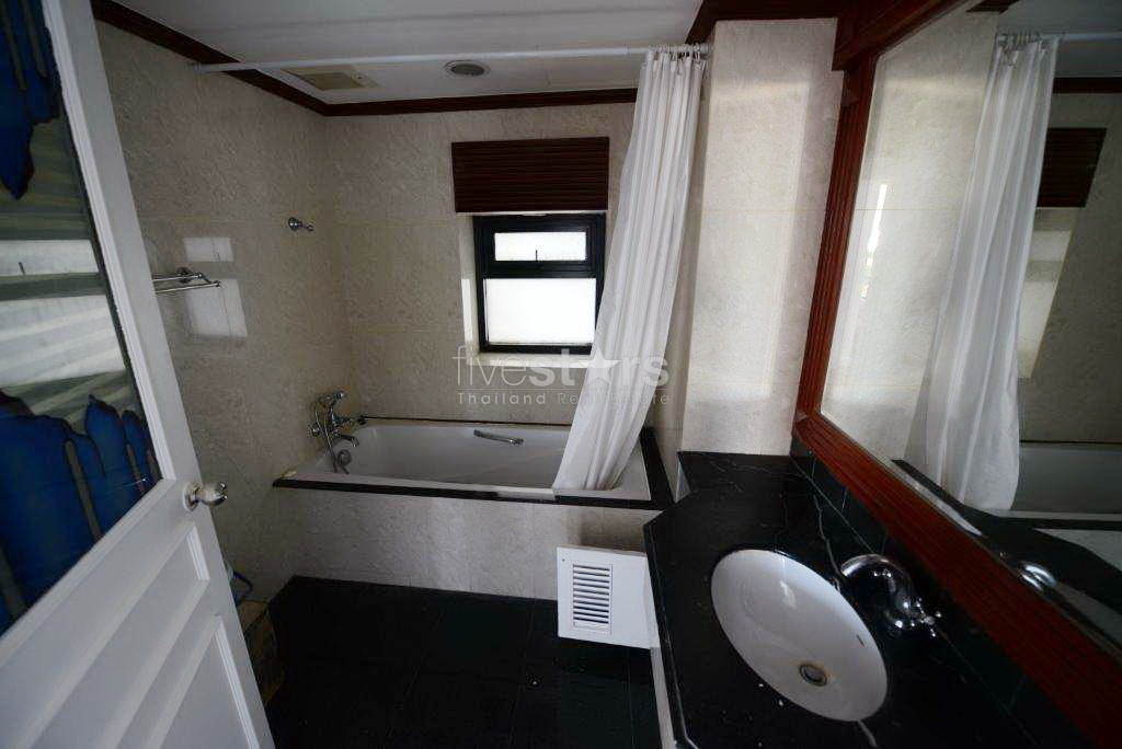 Grand appartement 2 chambres bien situé sur Suan Plu, photo 10
