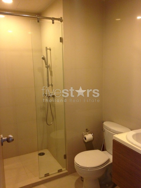 Condominium 2 Chambres à Saphan Taksin, photo 6