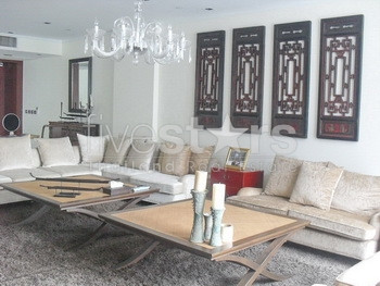 3 bedroom duplex condominium for rent close to BTS Phromphong