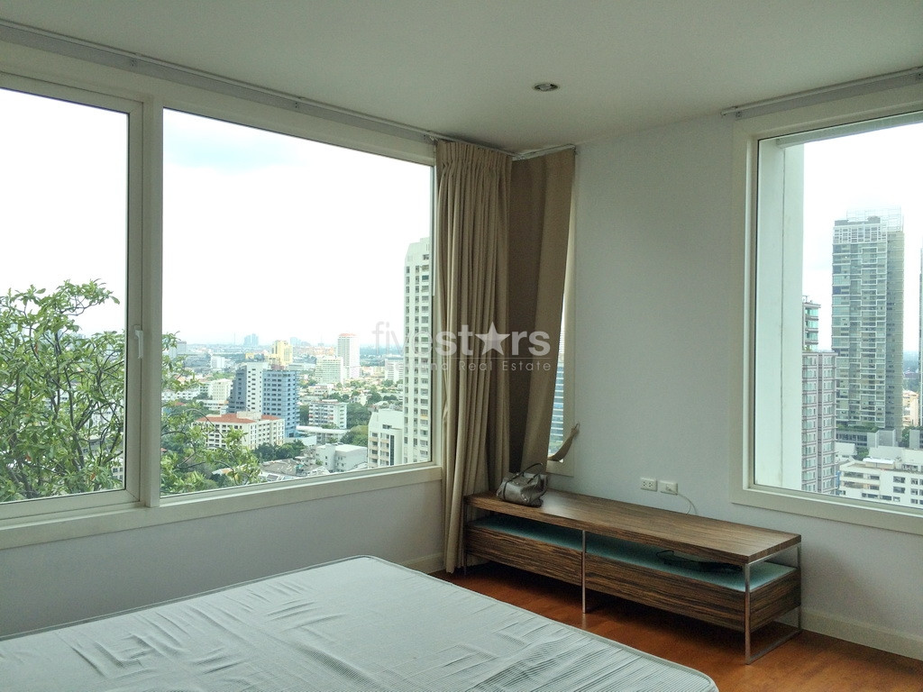 Superbe 2 chambres avec vue de Bangkok proche BTS Phrompong, photo 3