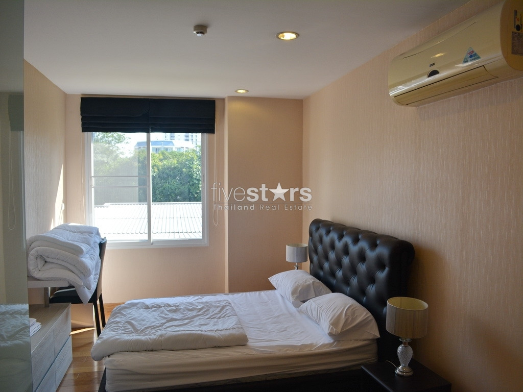Bel appartement 2 chambres quartier Phromphong, photo 7