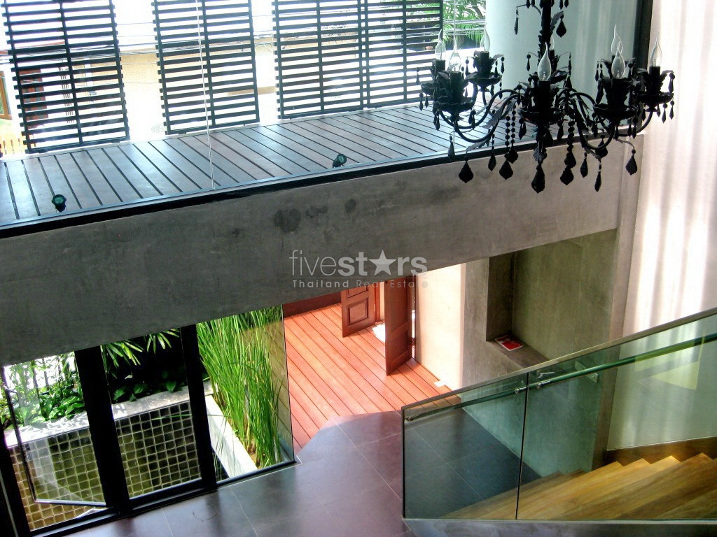 maison de luxe à louer proche de la station BTS Thonglor, photo 7