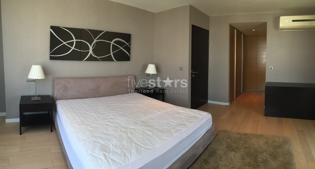 Beautiful 3 Bedroom Condominium Located right in Thonglor road, photo 4