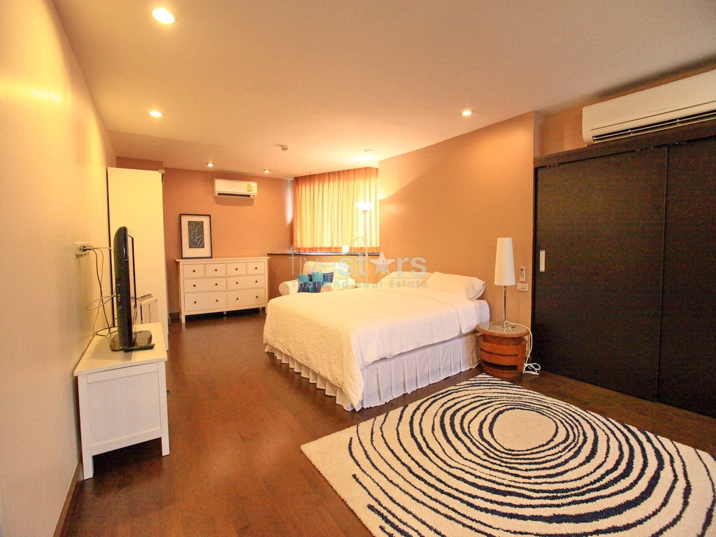 2 bedroom condo for rent close to BTS Prompong Station, photo 6