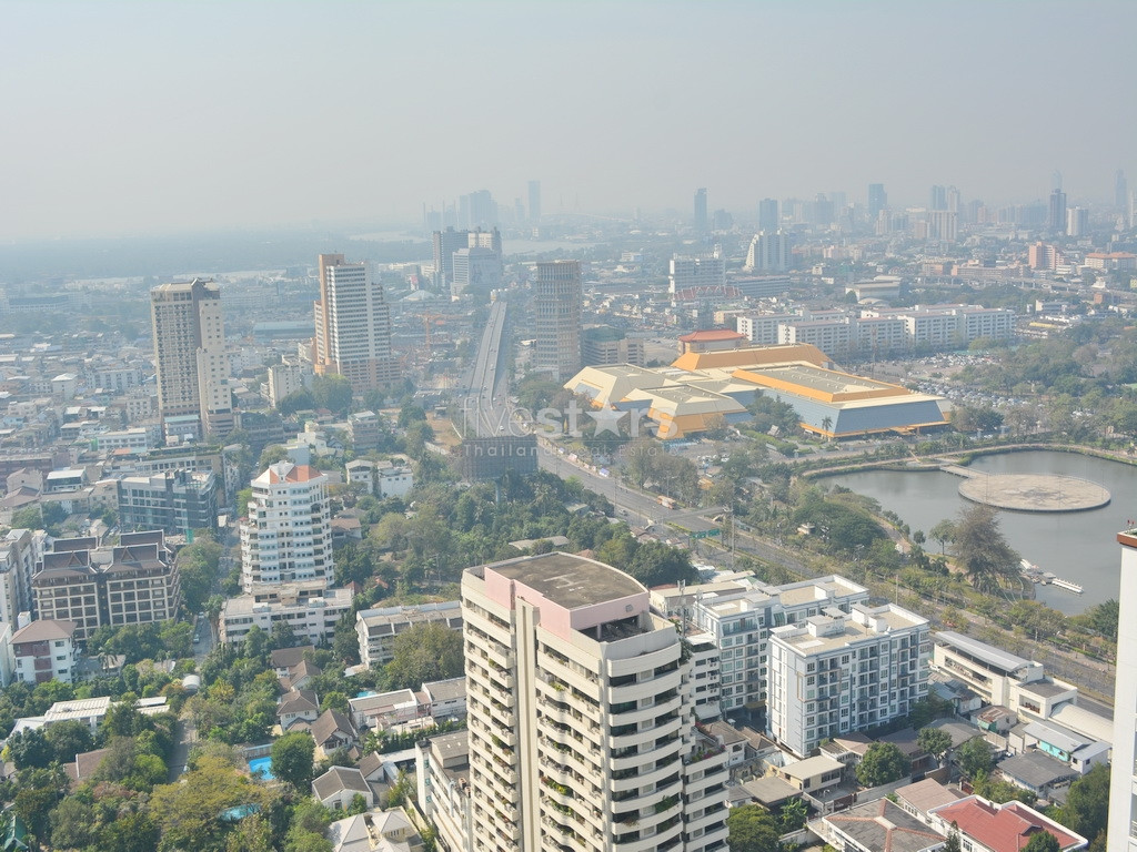 Appartement spacieux dans une belle résidence proche BTS Asoke