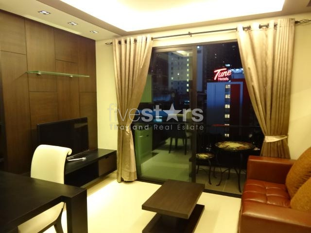 1 bedroom condo for rent near BTS Asoke Station, photo 2