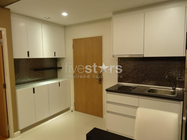 1 bedroom condo for rent near BTS Asoke Station, photo 7