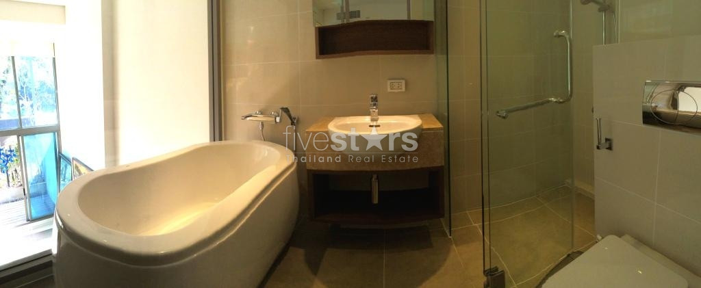 1 bedroom duplex for rent close to BTS Prompong, photo 7