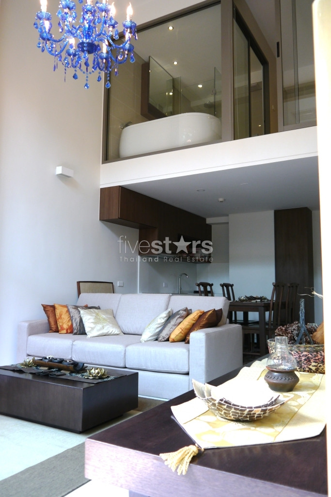 1 bedroom duplex for rent close to BTS Prompong, photo 2
