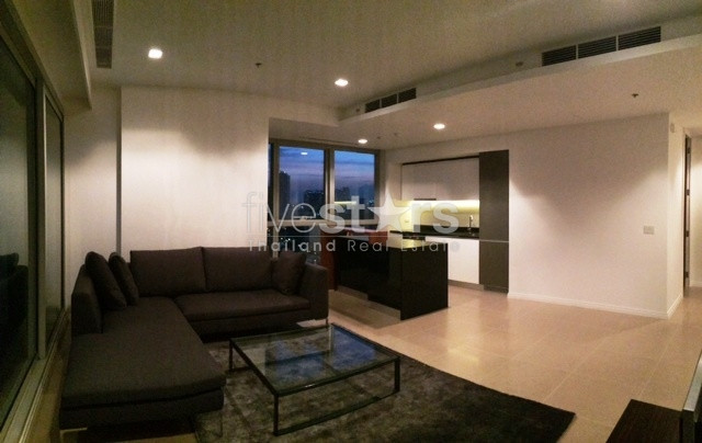 2 bedroom condominium for Sale at The River, photo 2