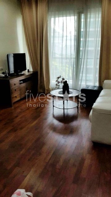 2 bedroom condominium for rent conveniently located close to BTS Chidlom Station, photo 4