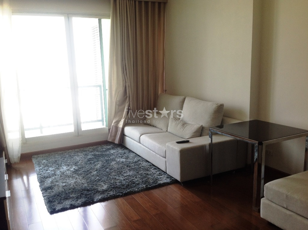 Bel appartement 1 chambre en plein centre, photo 2