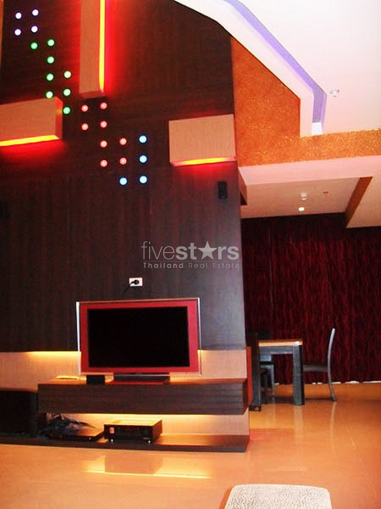 4 bedroom Penthouse for rent close to BTS Nana Station, photo 7