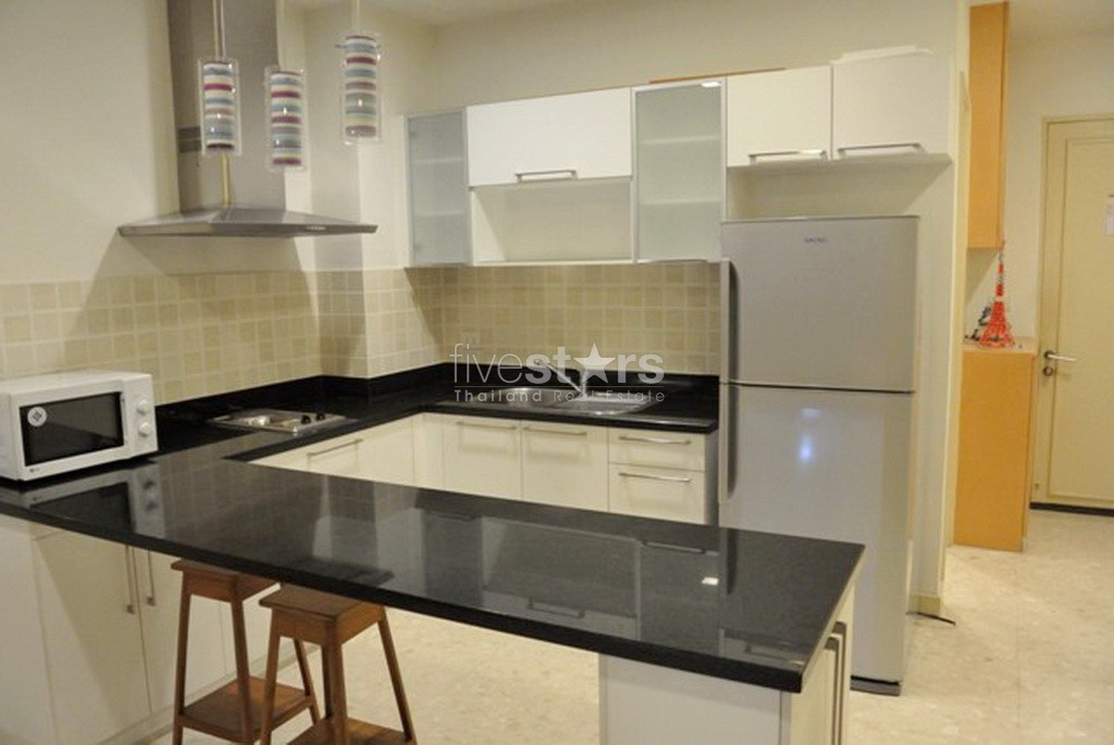Appartement 2 chambres au niveau du BTS Ekamai, photo 3