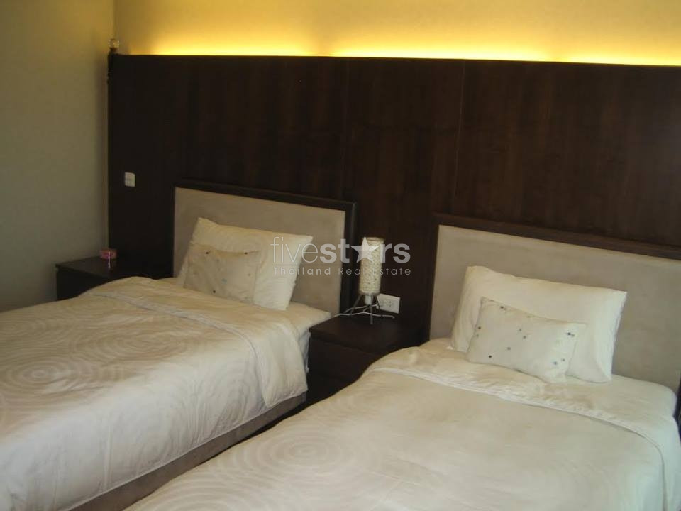Spectacular luxury 3-bedroom overlooking Pattaya Bay, photo 7