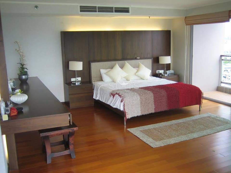 Spectacular luxury 3-bedroom overlooking Pattaya Bay, photo 4