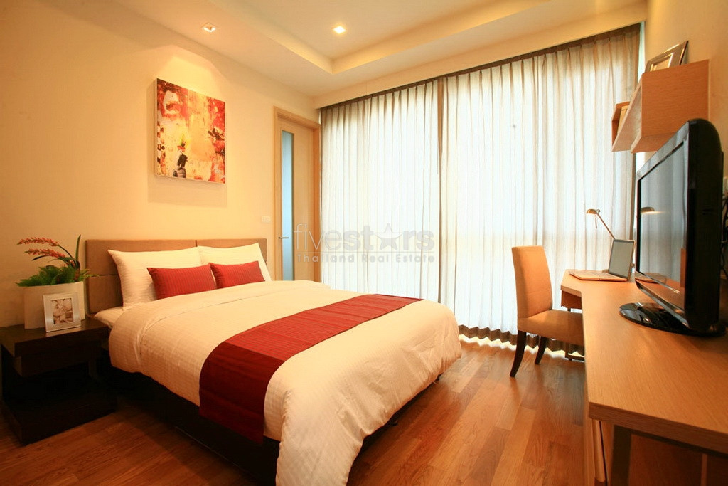 Appartement 3 chambre quartier Phrompong, photo 2