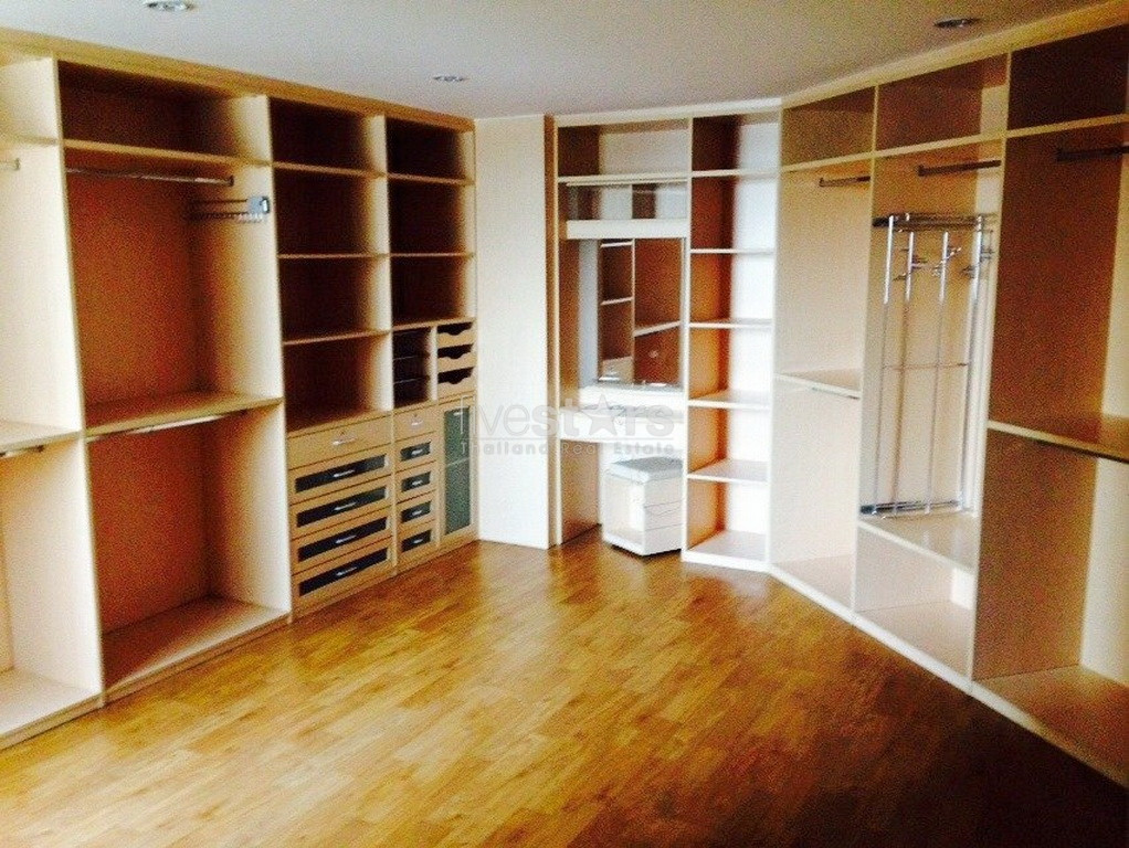 4 bedroom nice condo for rent in Ekamai area, photo 6