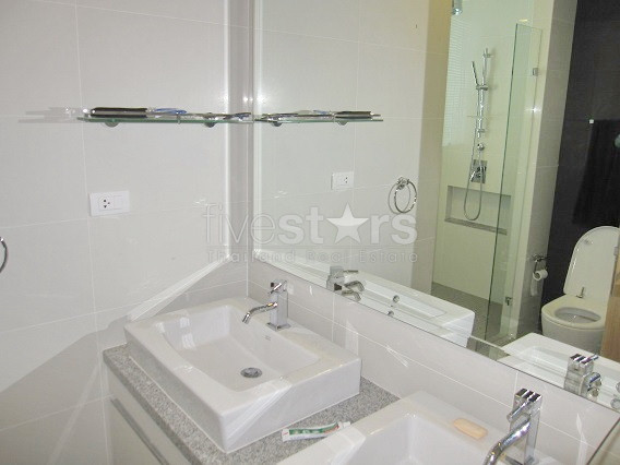 Appartement 3 chambres étage élevé proche BTS Asoke, photo 9