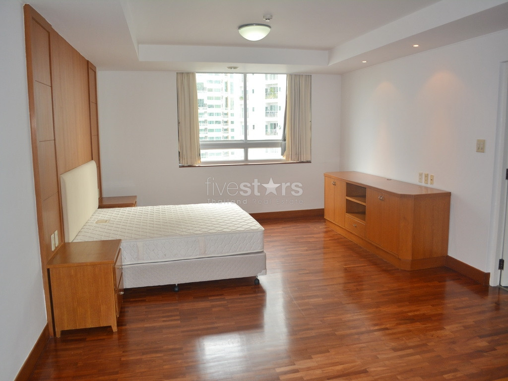 Appartements 3 chambres proche Parc Benjasiri, photo 6