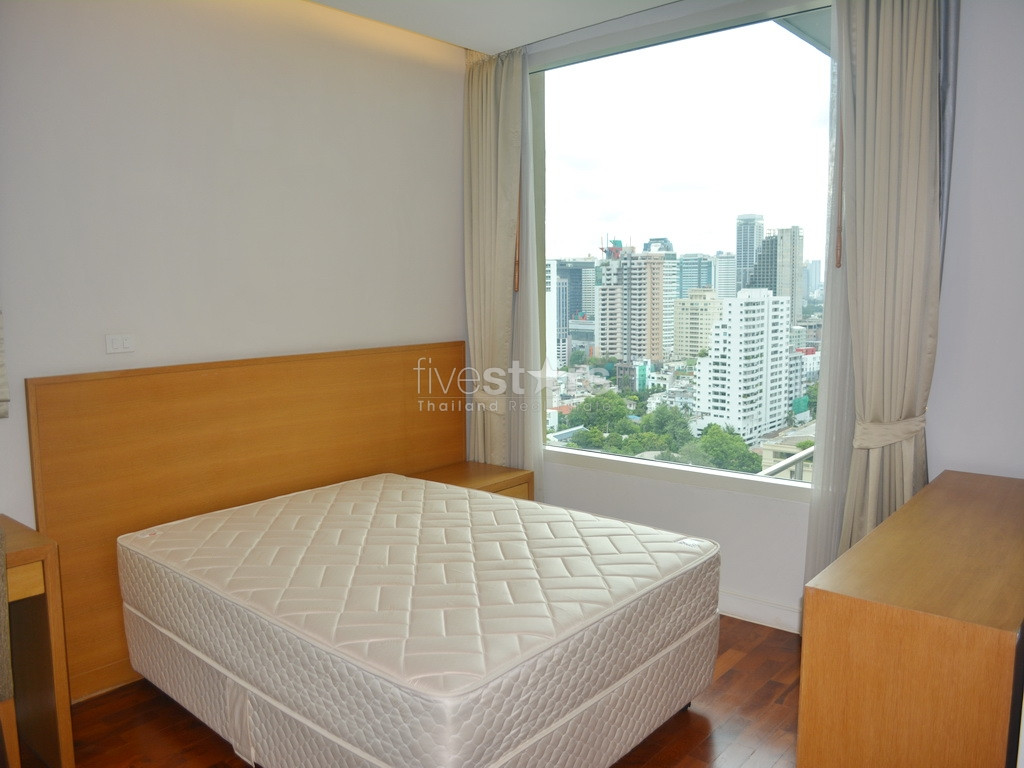 3 chambres proche BTS Phromphong et galerie marchande Emquartier, photo 8
