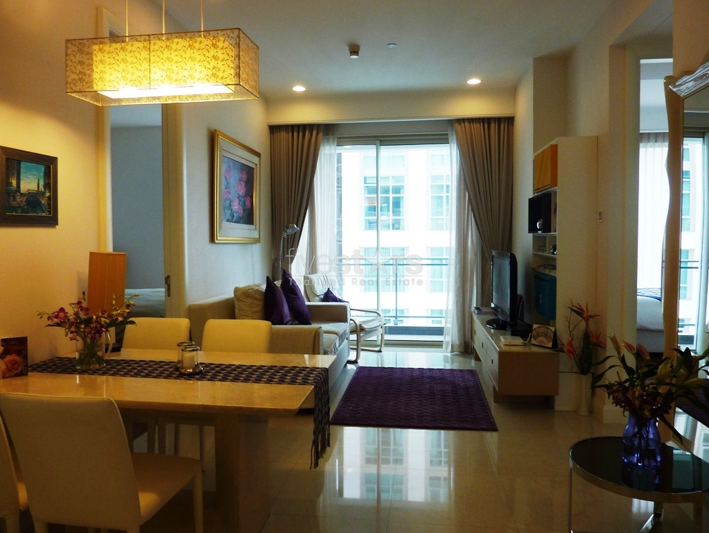 Elegant 2 Bedroom for Rent at  Langsuan