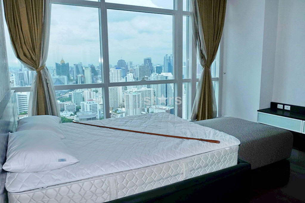 Superbe appartement duplex avec 3 chambres à louer proche BTS Ploenchit, photo 8
